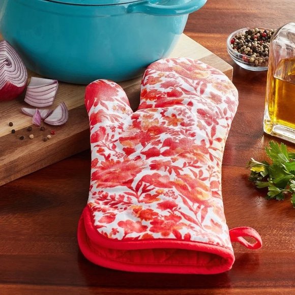 The Pioneer Woman Painterly Floral Oven Mitt - Picture 1 of 3